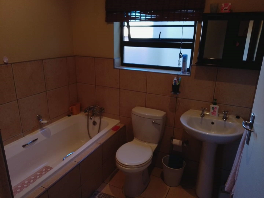 To Let 3 Bedroom Property for Rent in Morningside Eastern Cape